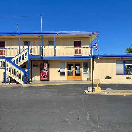 Motel Oasis Moses Lake Extérieur photo