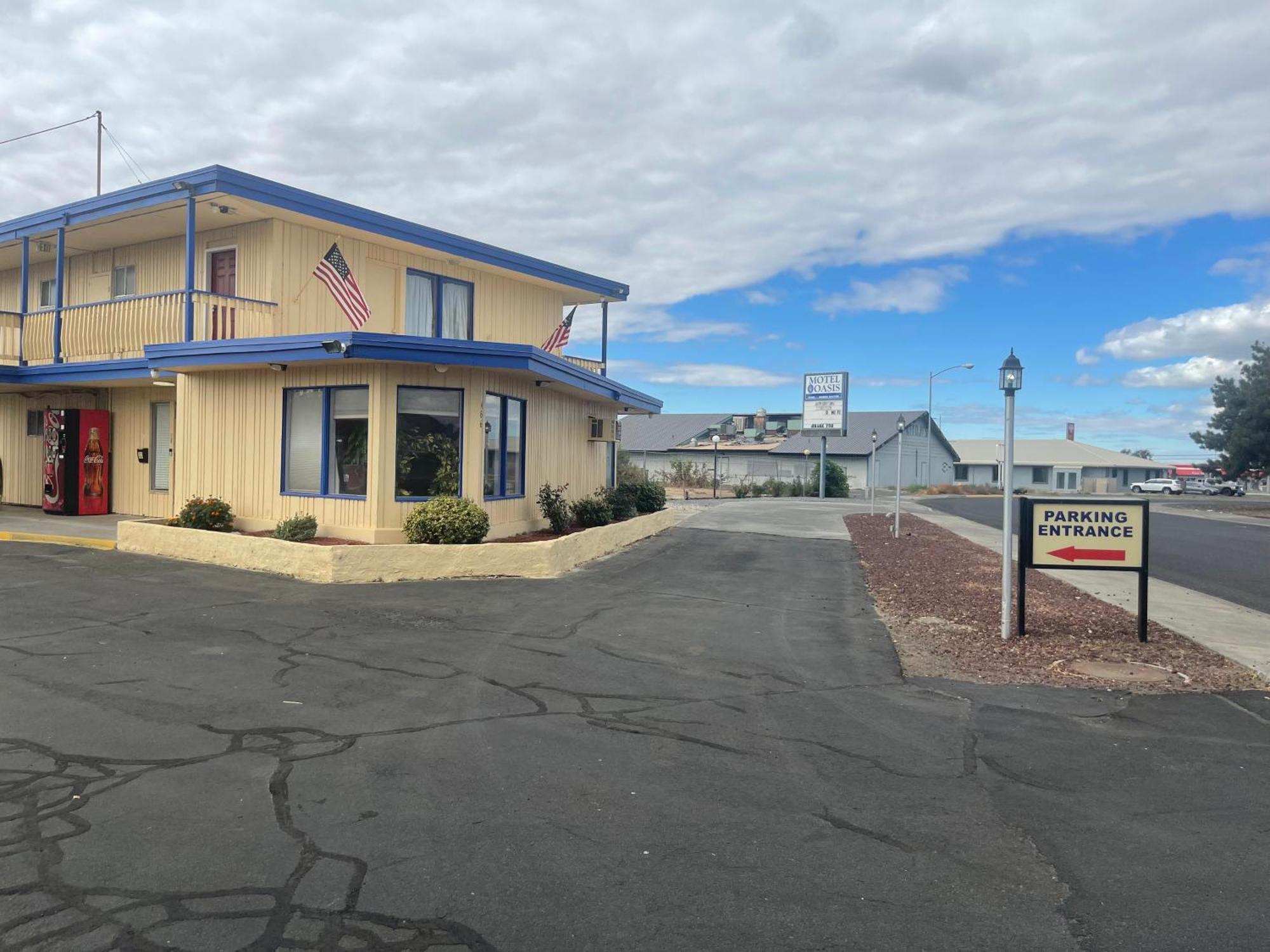 Motel Oasis Moses Lake Extérieur photo