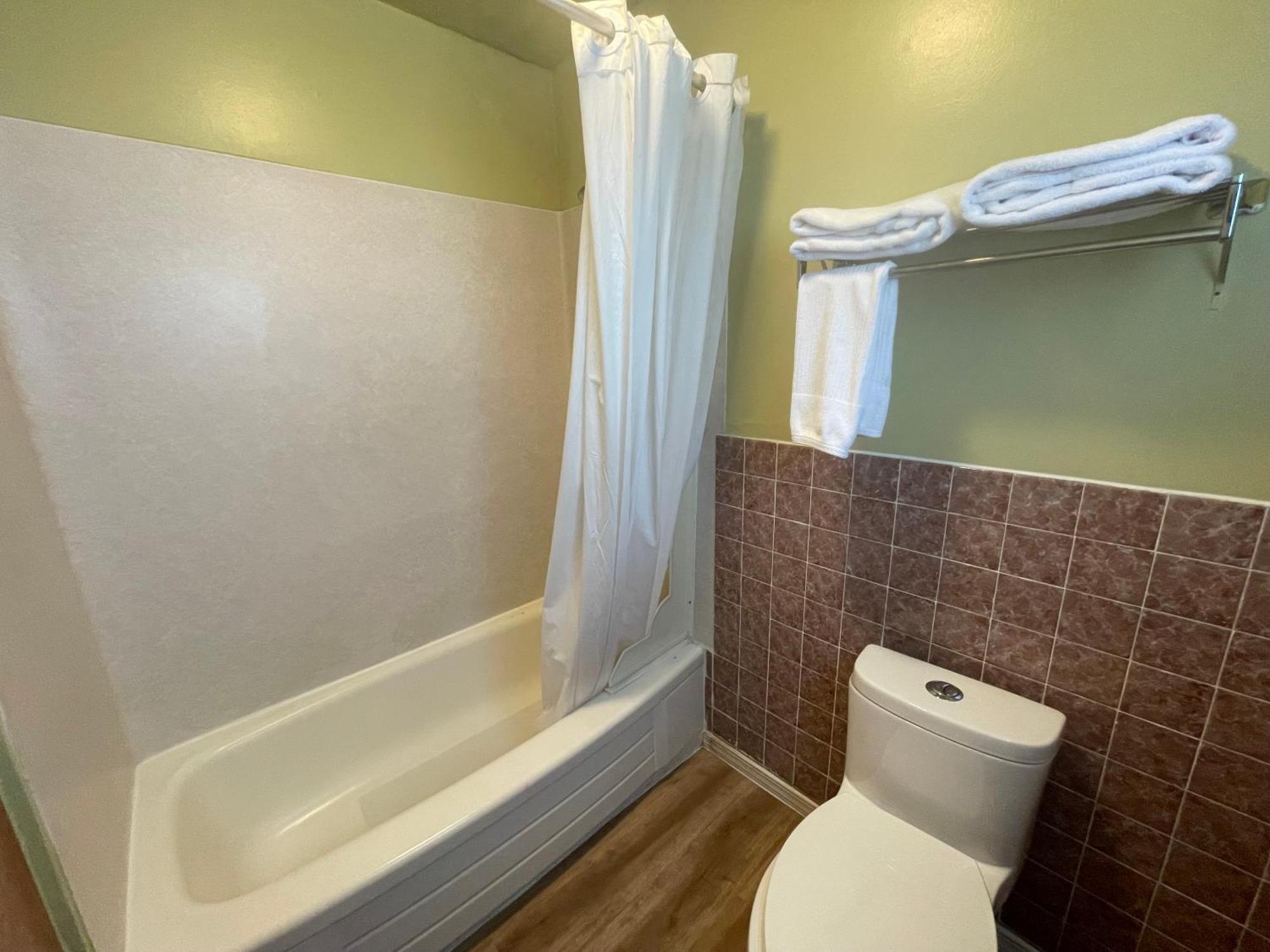 Motel Oasis Moses Lake Extérieur photo