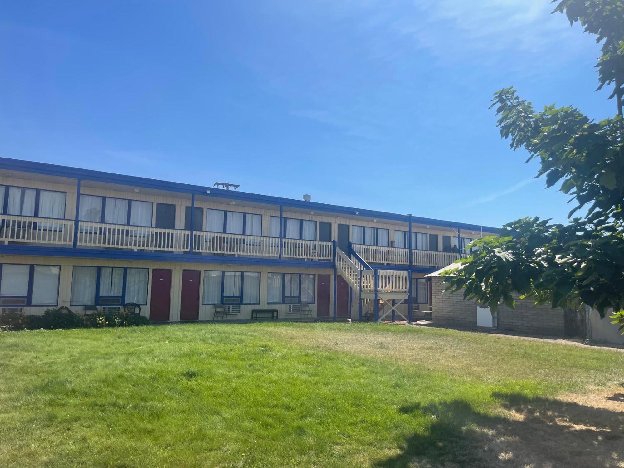 Motel Oasis Moses Lake Extérieur photo