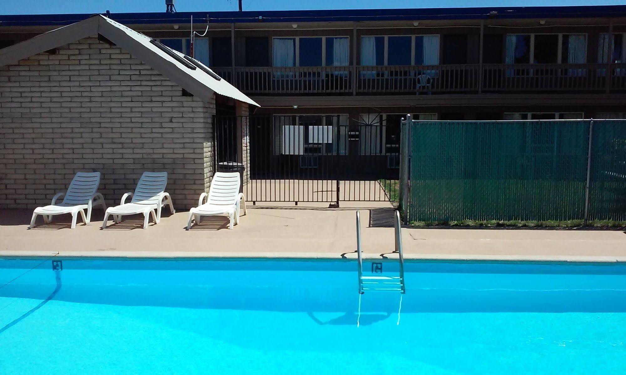 Motel Oasis Moses Lake Extérieur photo