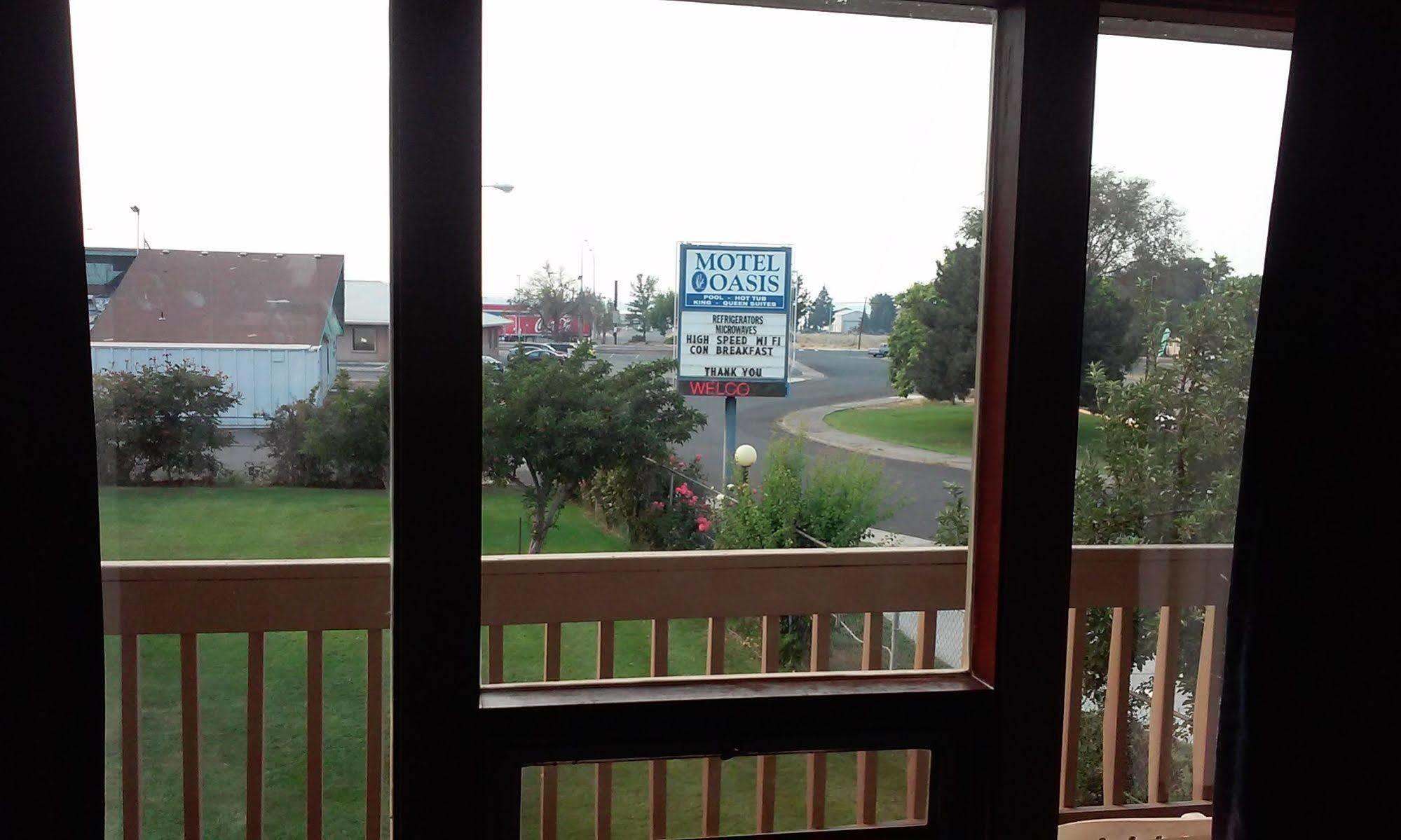 Motel Oasis Moses Lake Extérieur photo